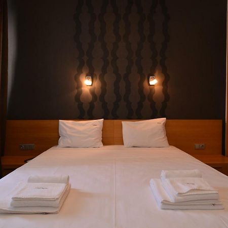 Super Premium Two Bedroom Suite On Vitosha Boulevard Sofia Zewnętrze zdjęcie